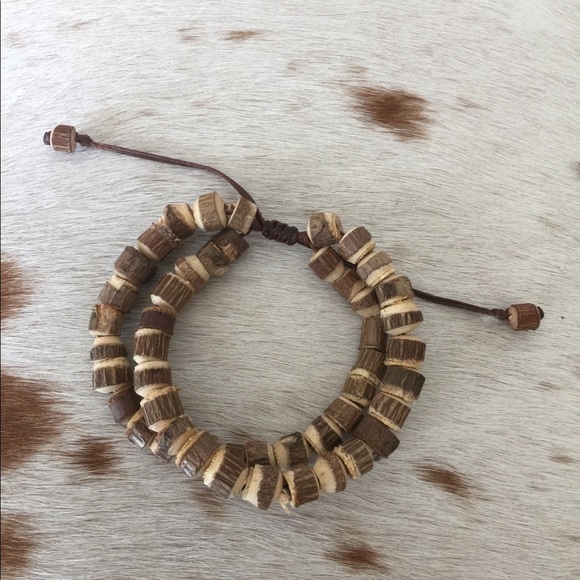 Organic Earthy Tribal Tulsi Bead Bracelet - Picture 1 of 2